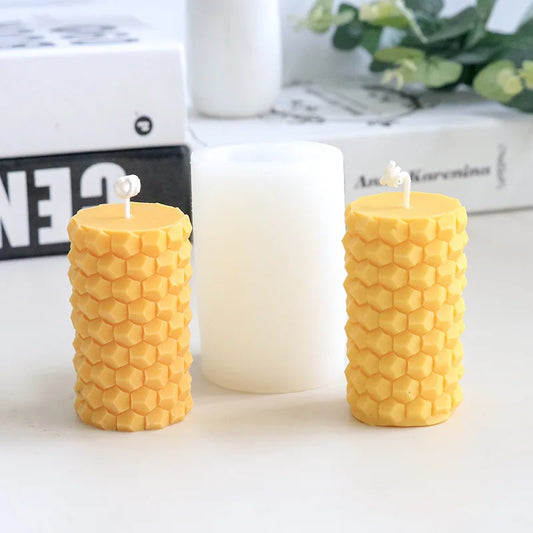 Create Stunning Candles and Soaps with Our 3D Honeycomb Cylindrical Silicone Mold - Perfect for DIY Crafts and Unique Home Decor!